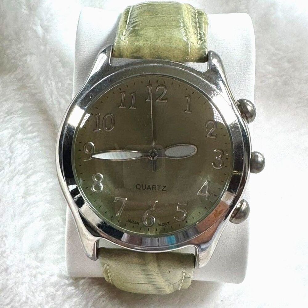 Vintage Y2K Minimalist Silver Tone Watch Green Sage Faux Croc Strap Modernist